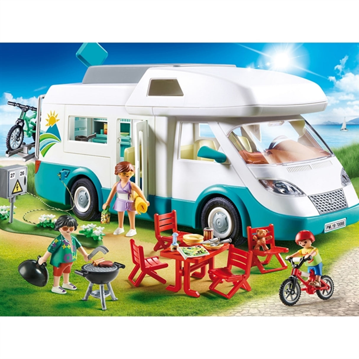 Playmobil® Family Fun - Family Camper