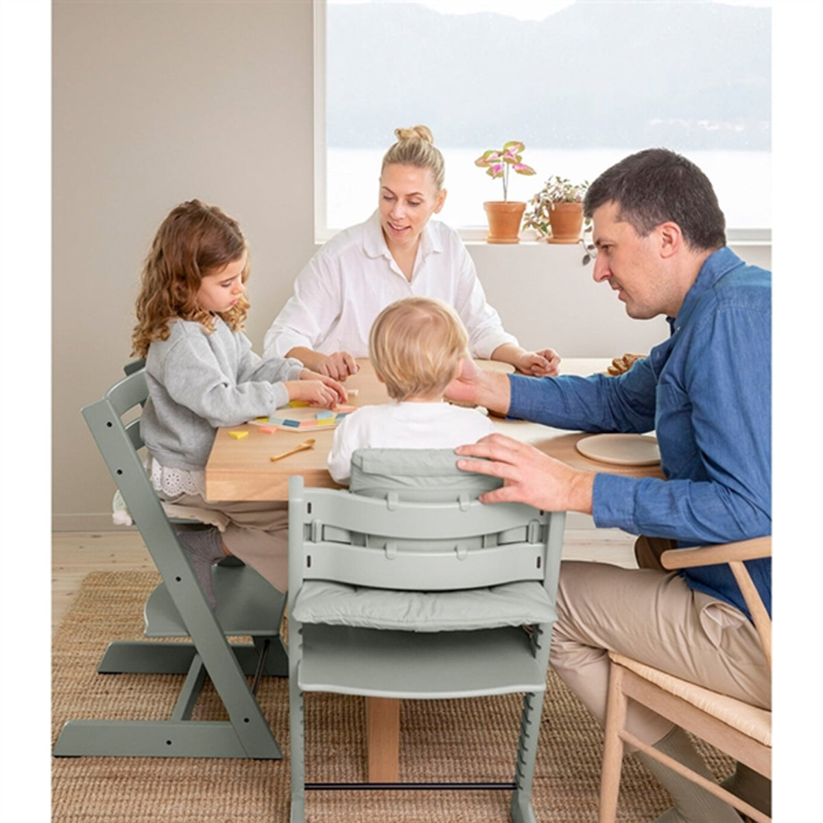 Tripp Trapp® Chair Glacier Green 3